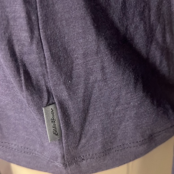 ⭐️3/$30⭐️Eddie Bauer, long sleeve V-neck shirt - Picture 4 of 8